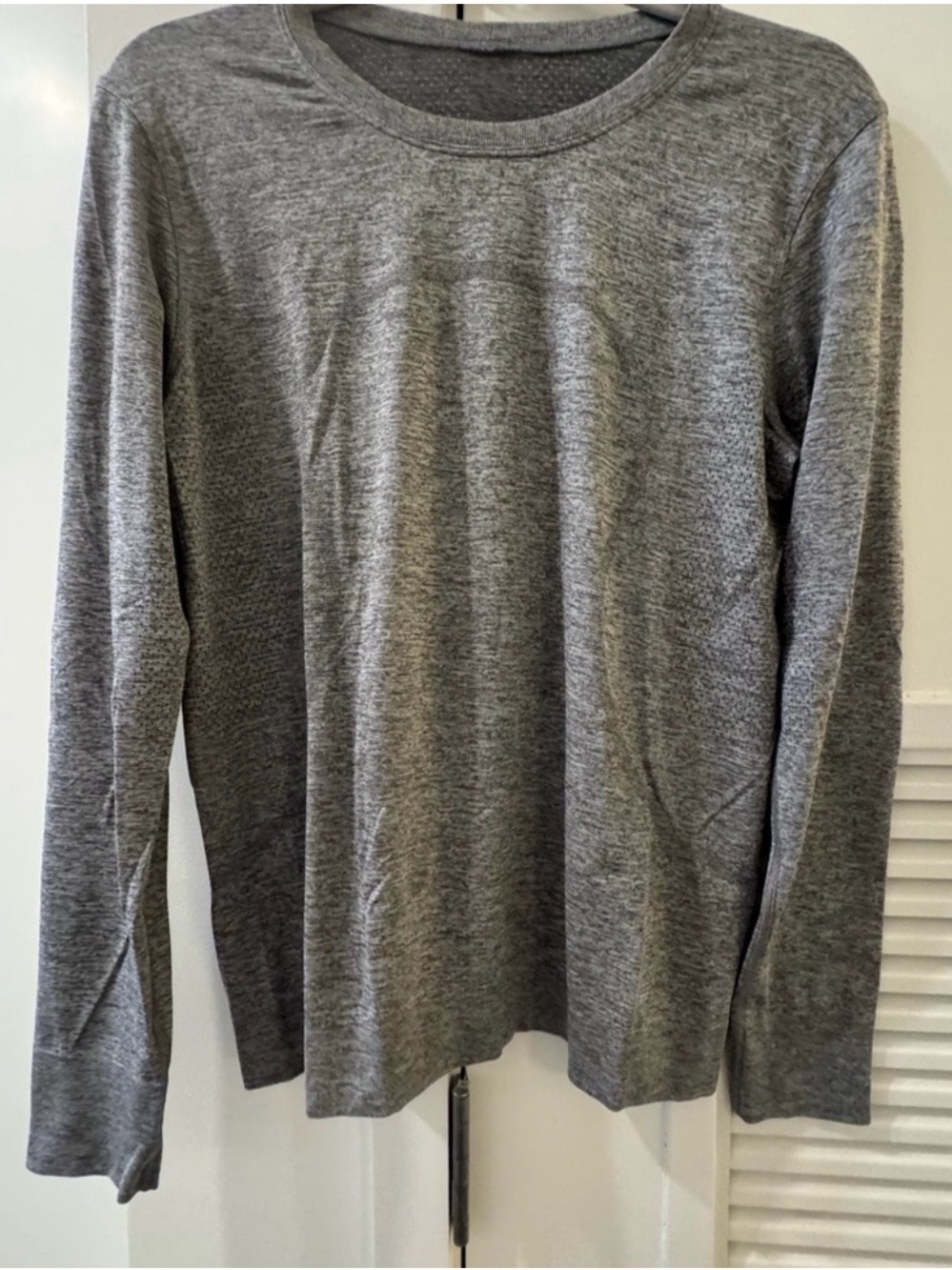 NWOT Lululemon Athletica Swiftly Relaxed OLD VERSION
